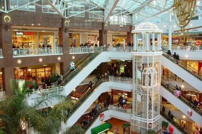 We will discover the finest shopping centers in panama, featuring a wide range of brands a